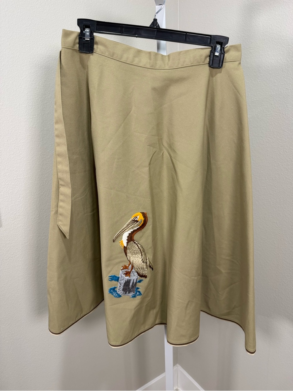 Khaki A-Line Midi Skirt with Embroidered Pelican